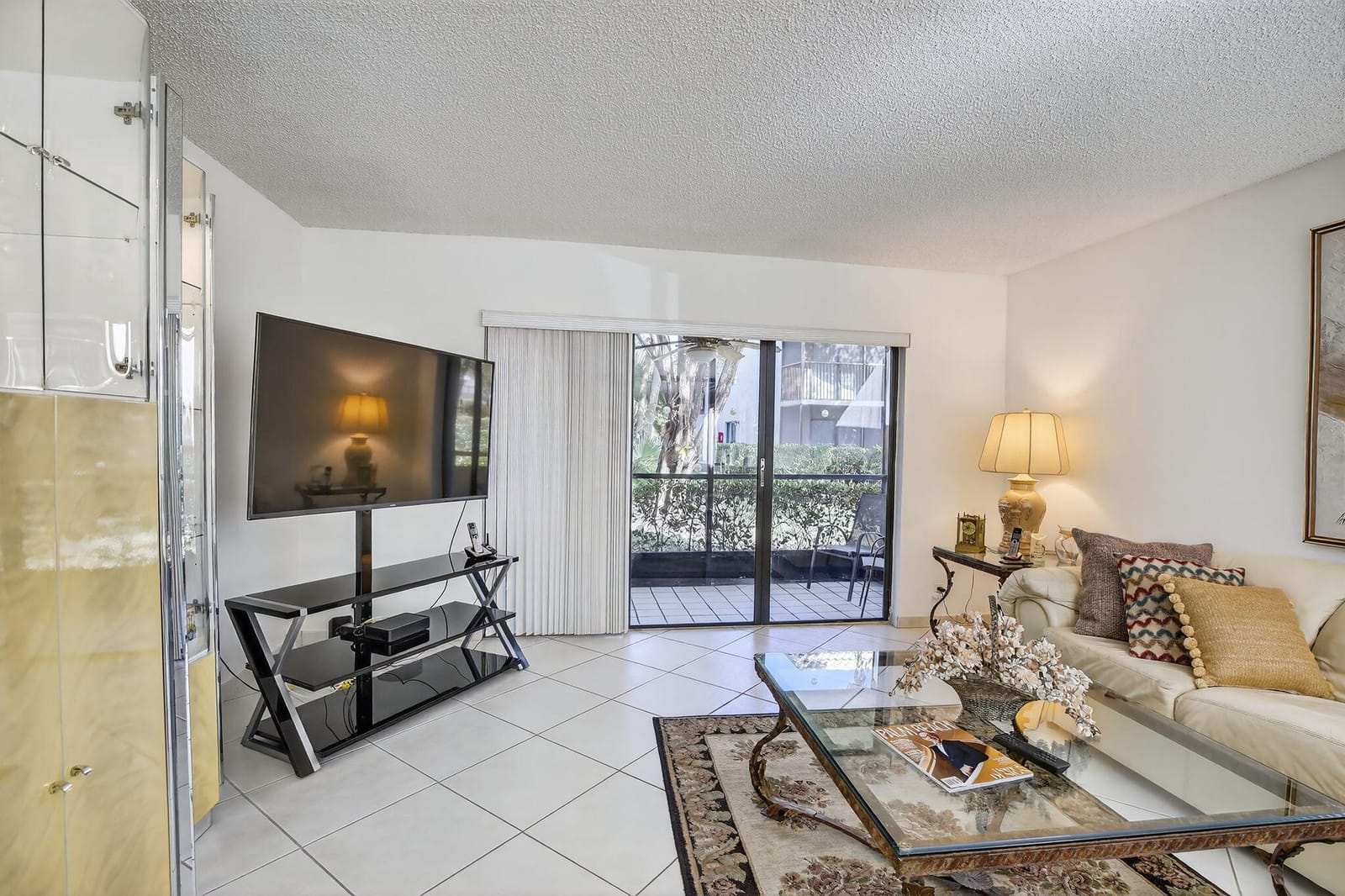 380 Racquet Club Road 106, Weston, FL 33326 photo 22