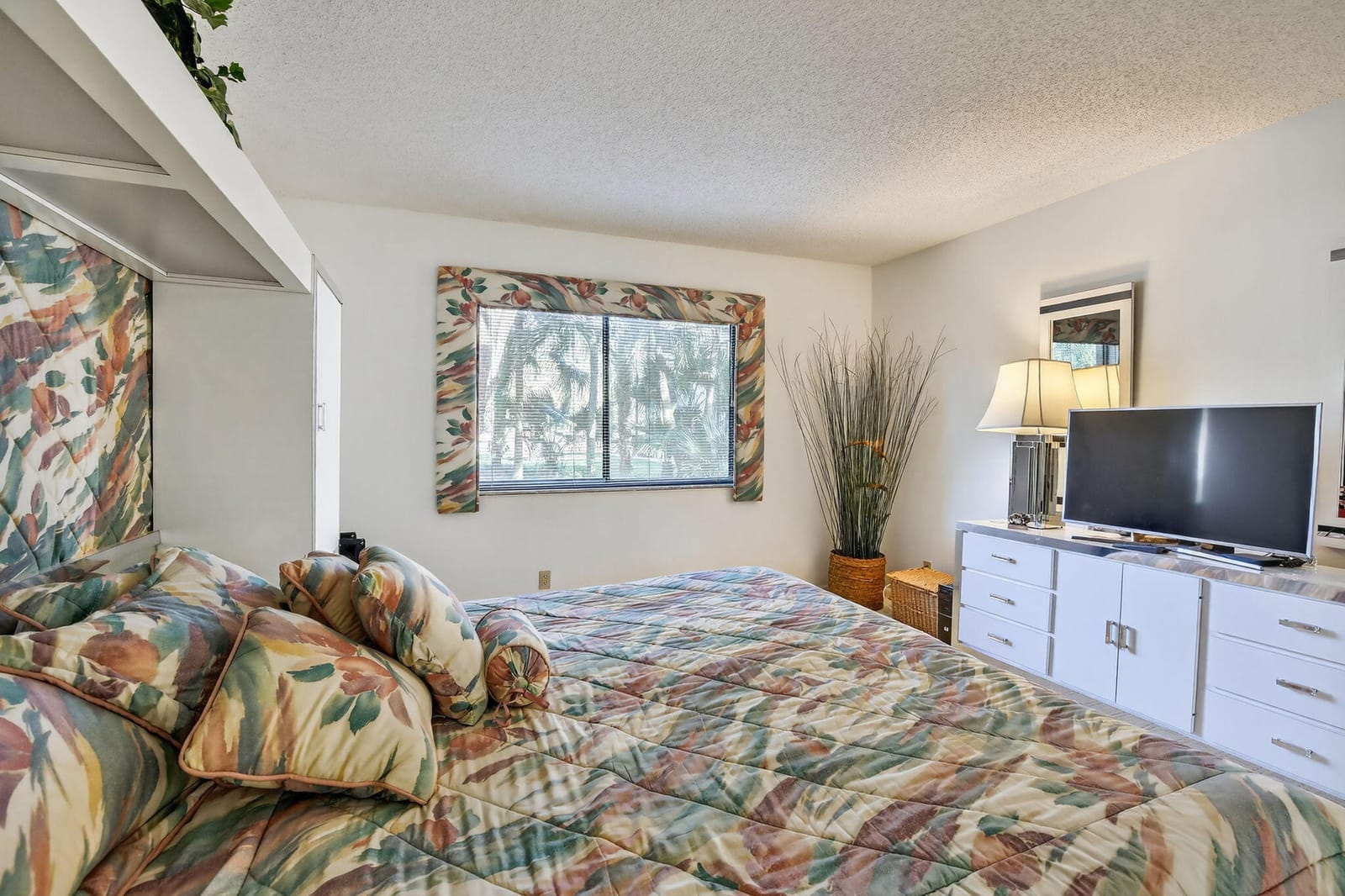 380 Racquet Club Road 106, Weston, FL 33326 photo 25