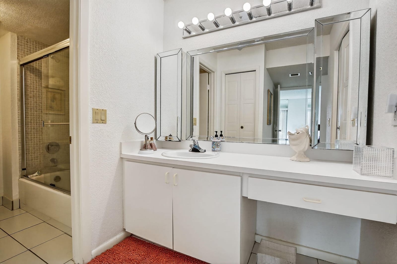 380 Racquet Club Road 106, Weston, FL 33326 photo 30