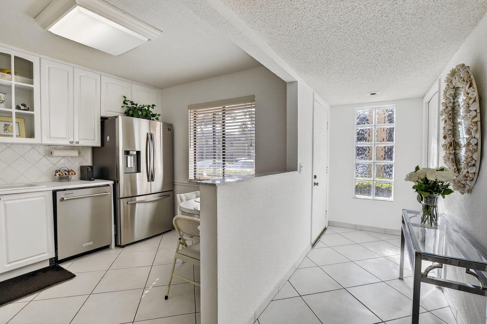 380 Racquet Club Road 106 — photo 7