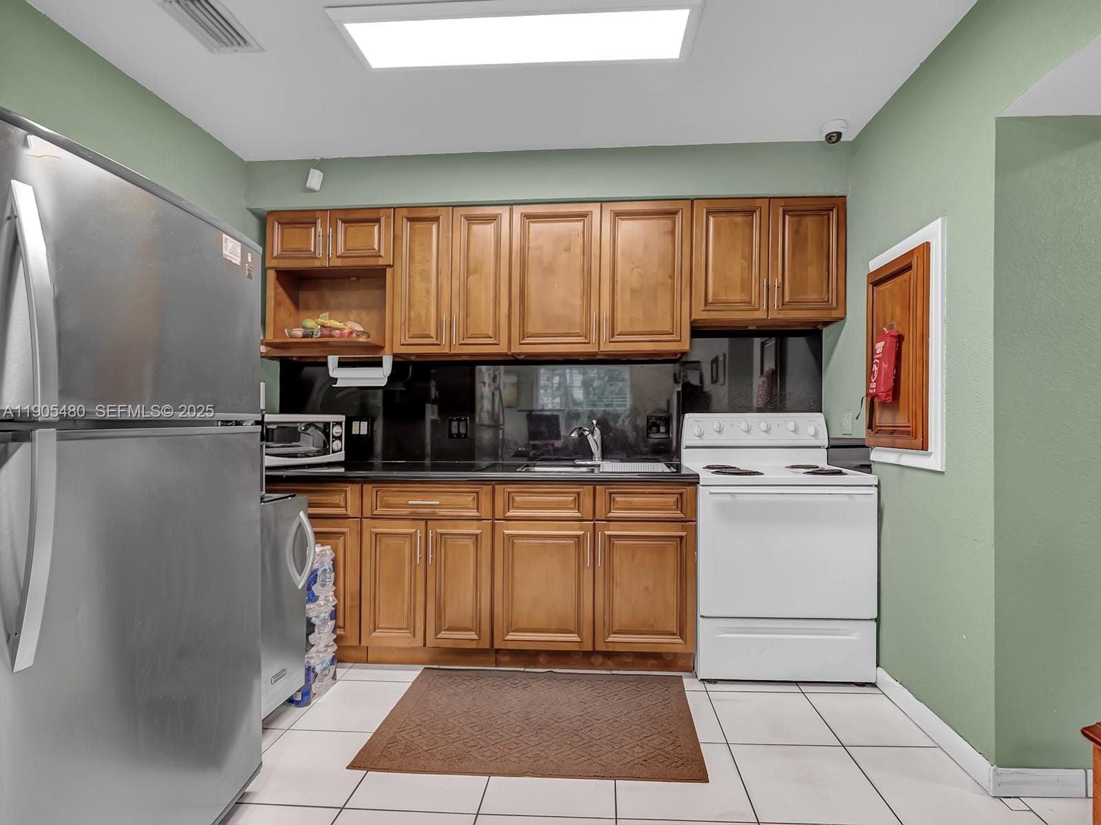 660 Miller Drive, Miami Springs, FL 33166 photo 16