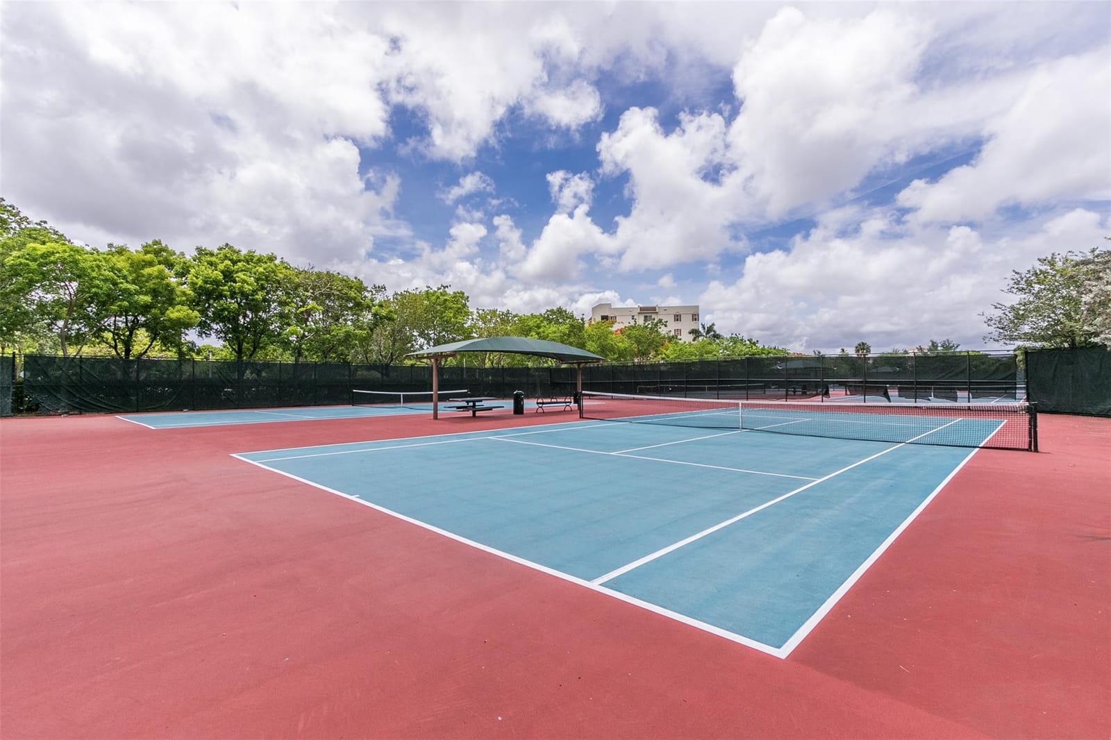 3510 Oaks Way 307, Pompano Beach, FL 33069 photo 27