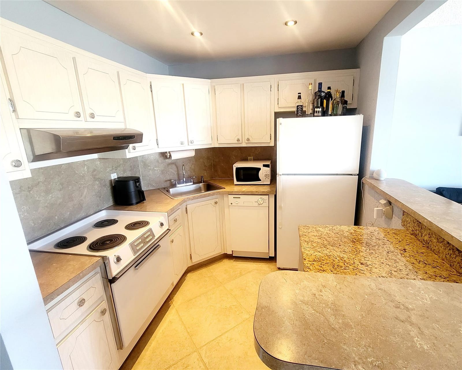 3200 NE 7th Court 308c, Pompano Beach, FL 33062 photo 13