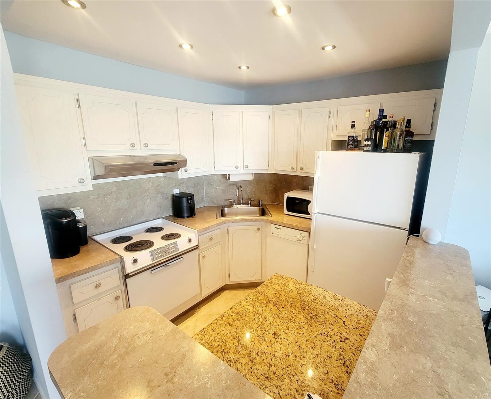3200 NE 7th Court 308c, Pompano Beach, FL 33062 photo 14