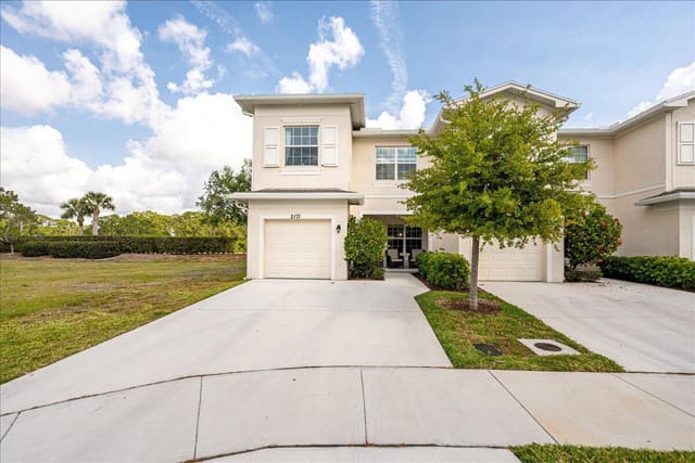 2171 NW Treviso Circle, Port St. Lucie, FL 34986