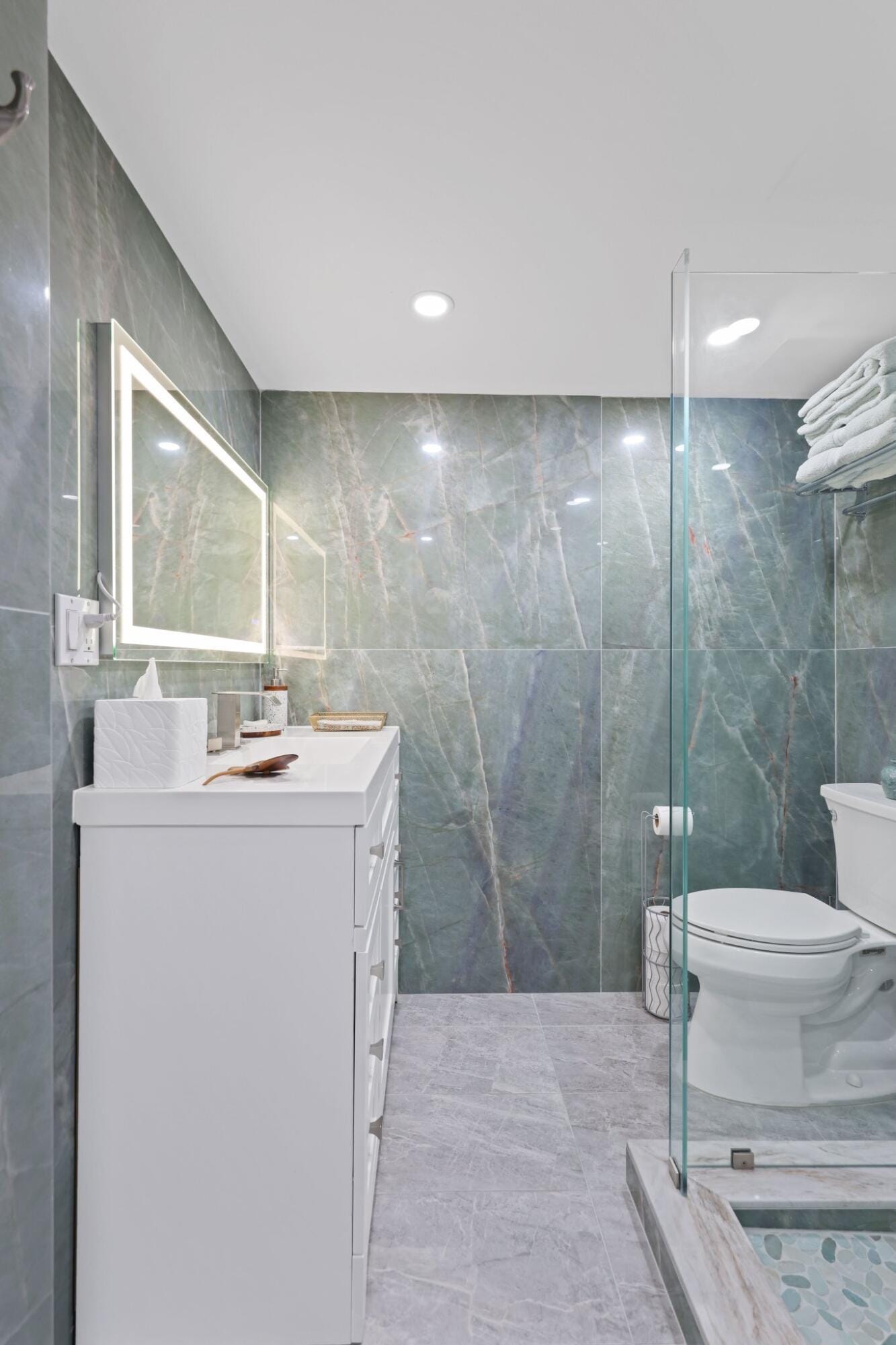 12 Royal Palm Way Unit 605, Boca Raton, FL 33432 photo 30