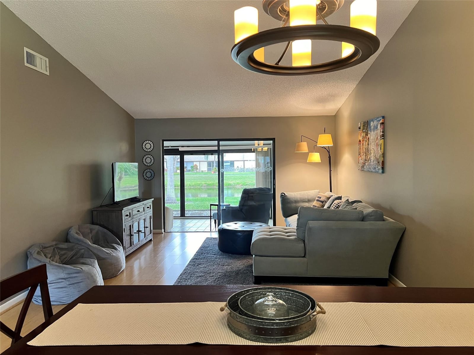 1027 Green Pine Boulevard C — photo 4