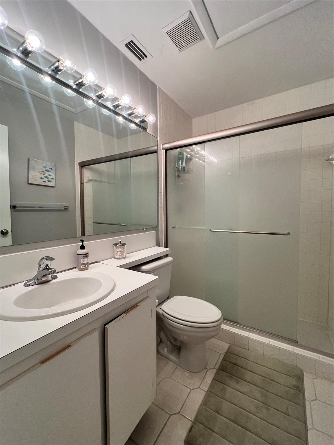 1027 Green Pine Boulevard C — photo 9