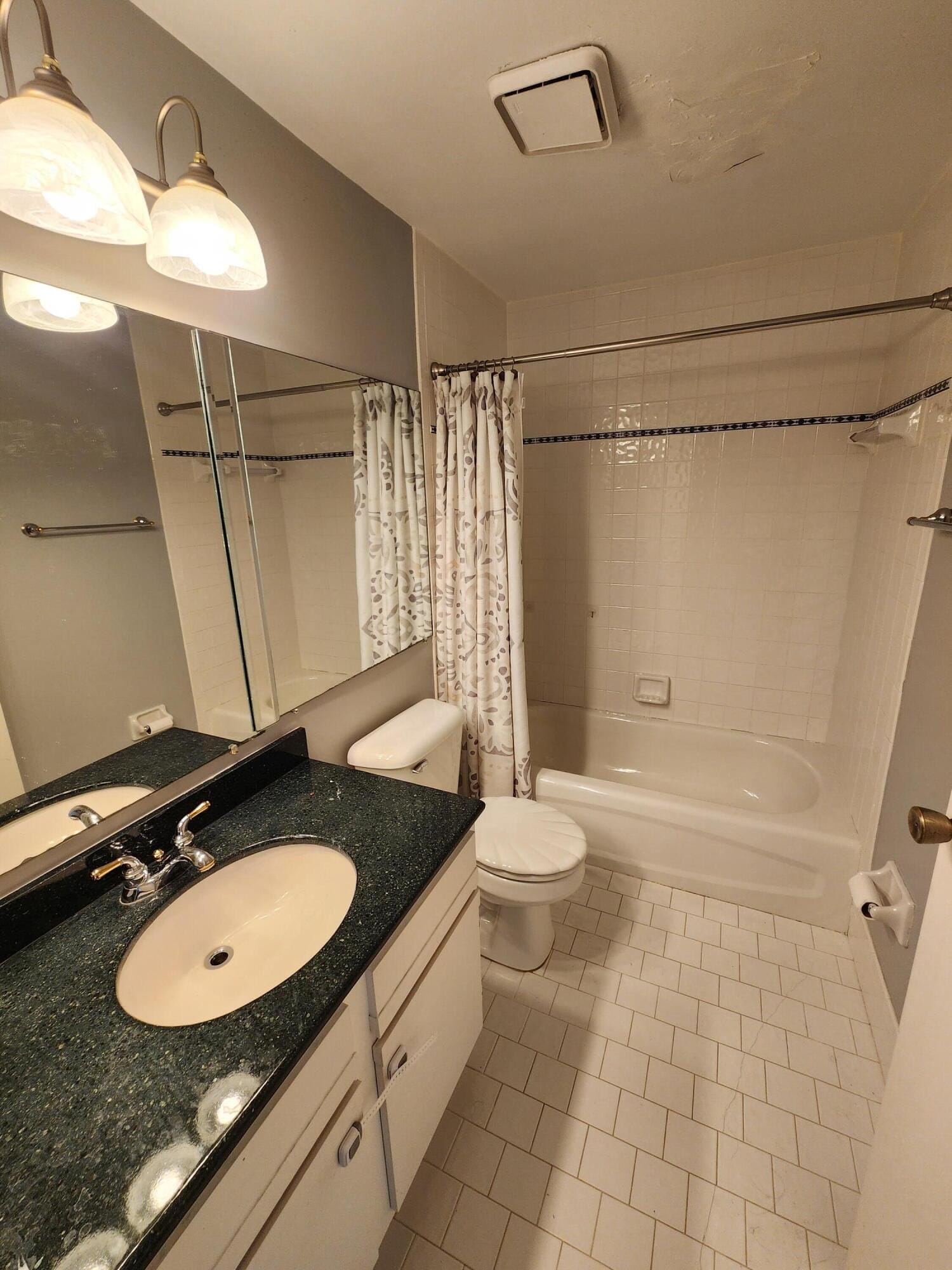 3789 Beresford Road E — photo 4