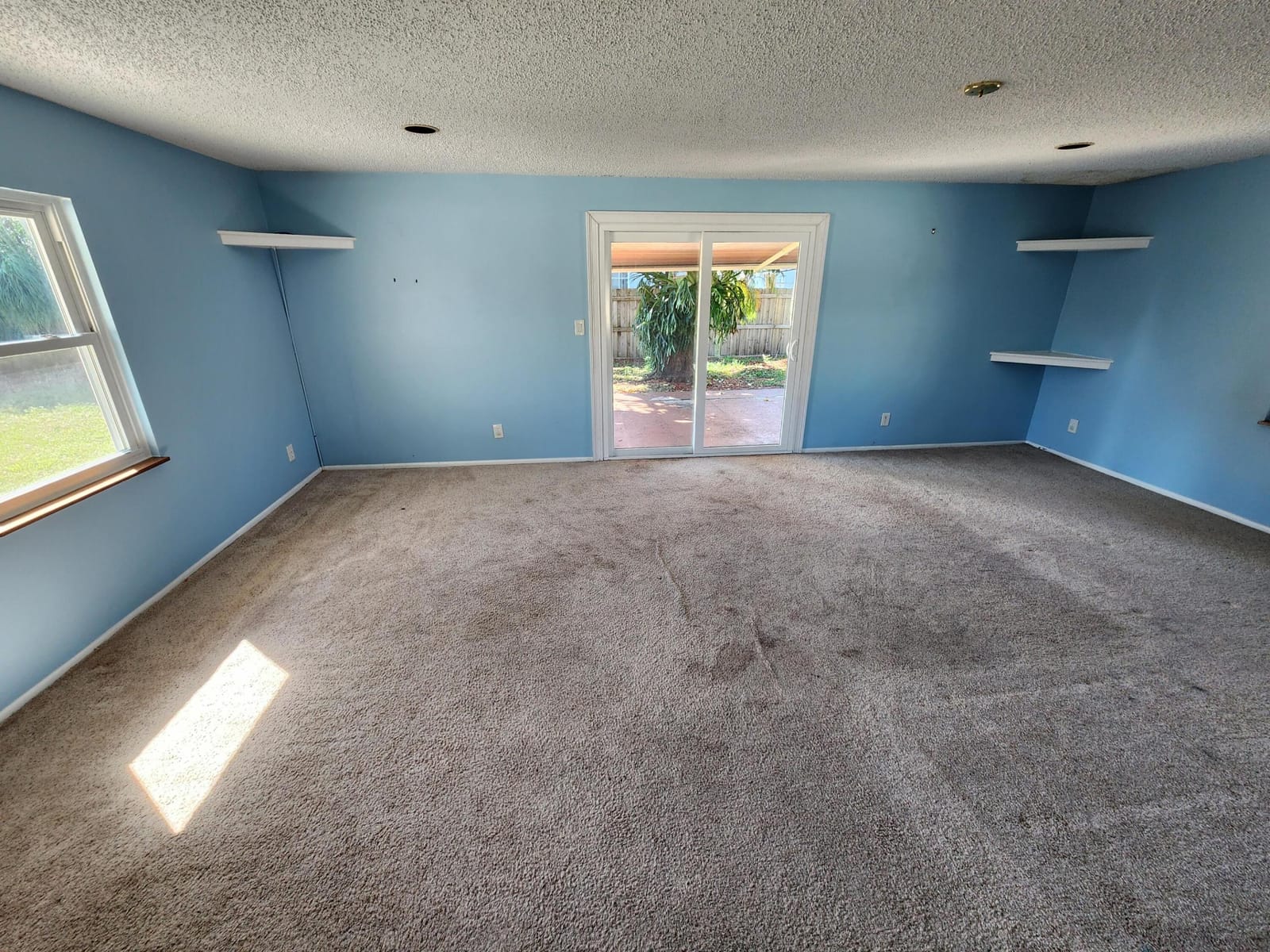 3789 Beresford Road E — photo 7