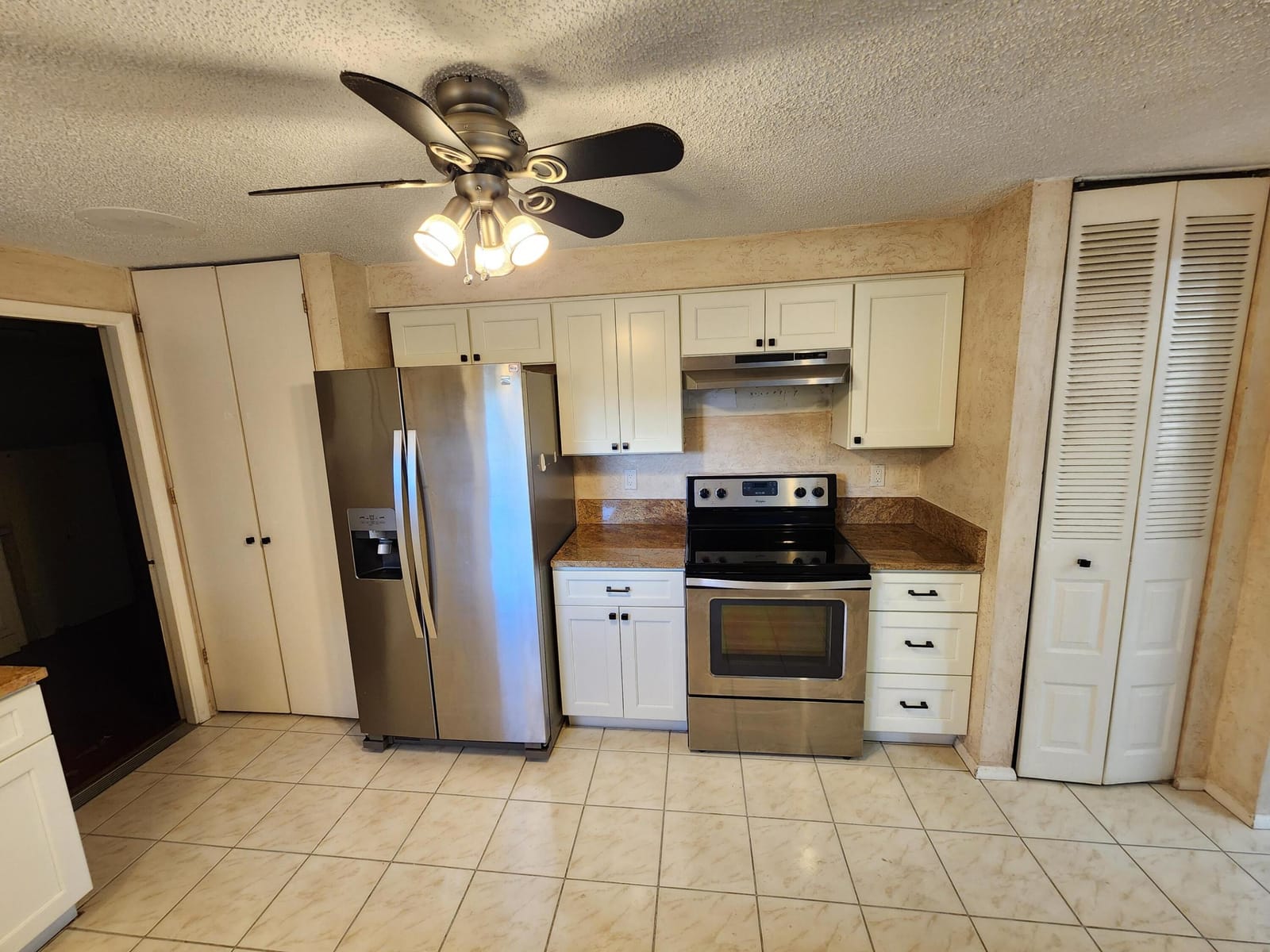 3789 Beresford Road E — photo 10