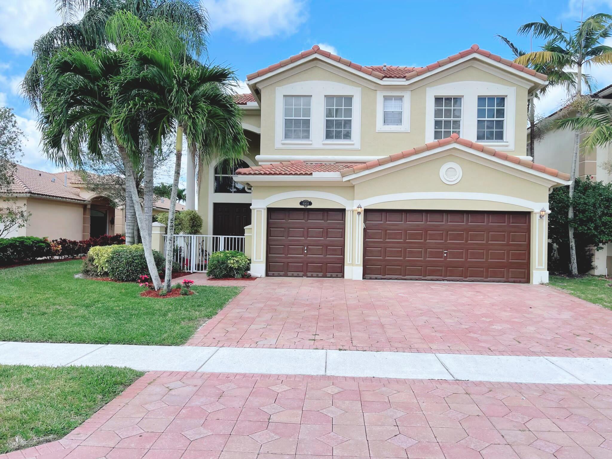 10454 Galleria Street, Wellington, FL 33414, Wellington