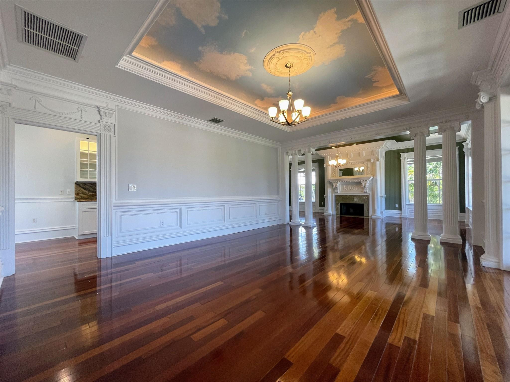 929 NE 18th Court — photo 6