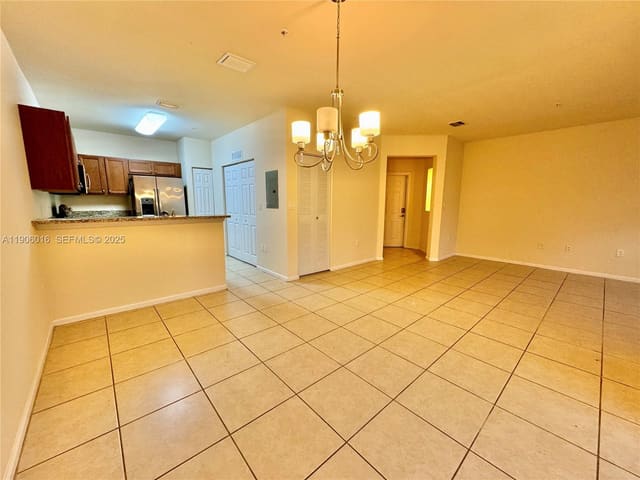 8650 NW 97th Avenue 204, sold in St Maarten At Grand Bay C, Doral, FL