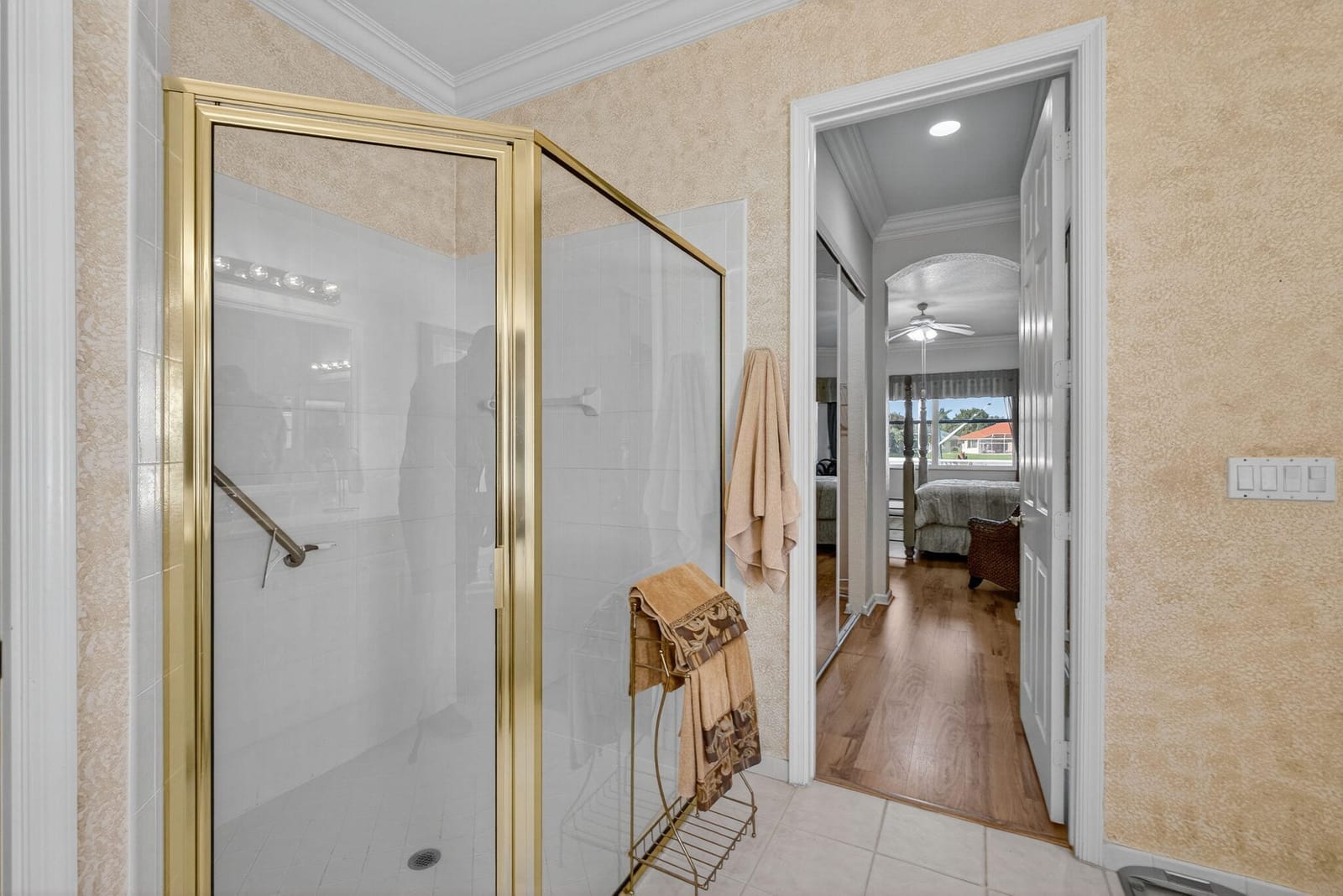 9089 Bay Harbour Circle, West Palm Beach, FL 33411 photo 17