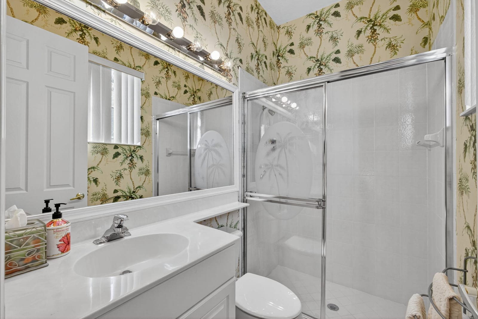 9089 Bay Harbour Circle, West Palm Beach, FL 33411 photo 20