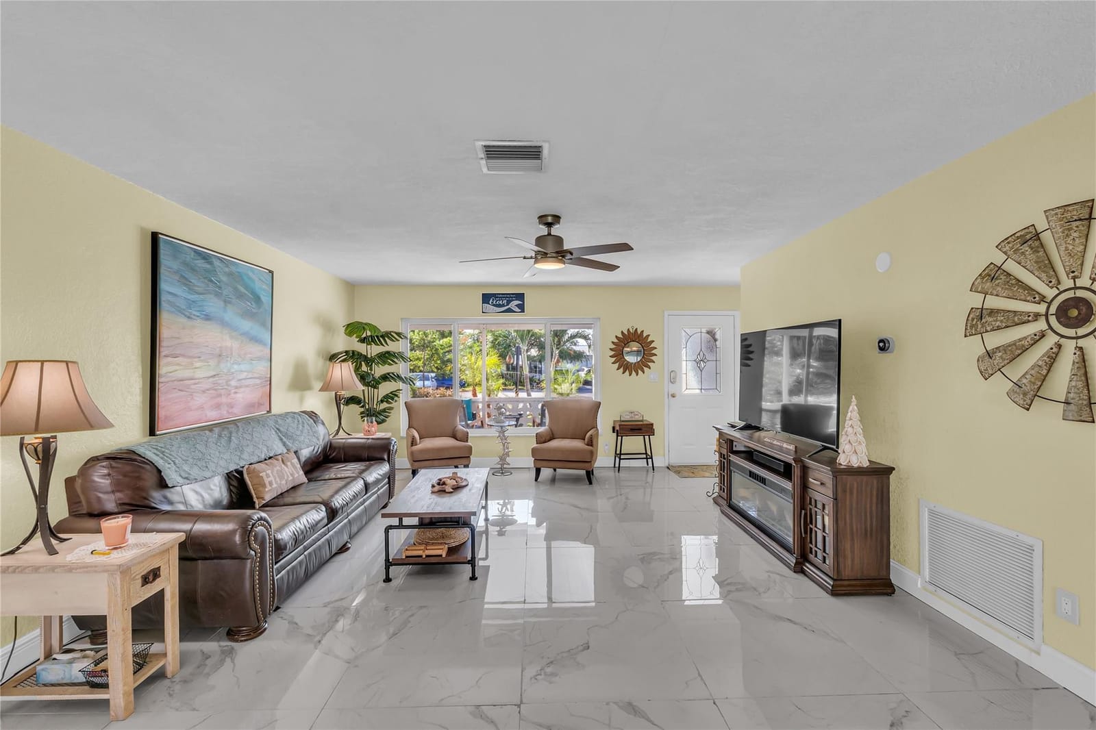 101 NW 32nd Court — photo 3