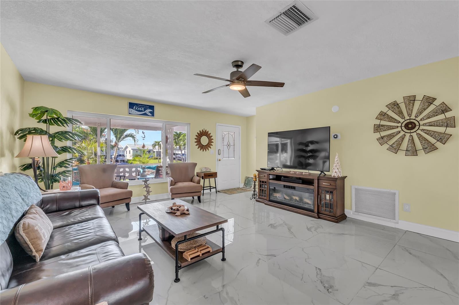 101 NW 32nd Court — photo 8
