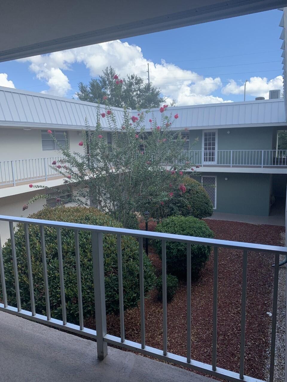 2302 Sunrise Boulevard 204 — photo 8