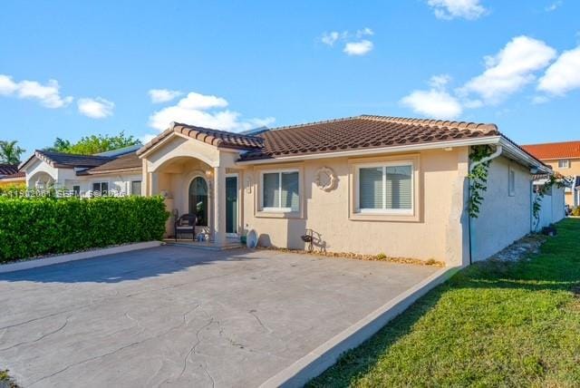 7539 NW 173rd Terrace, Hialeah, FL 33015 photo 2