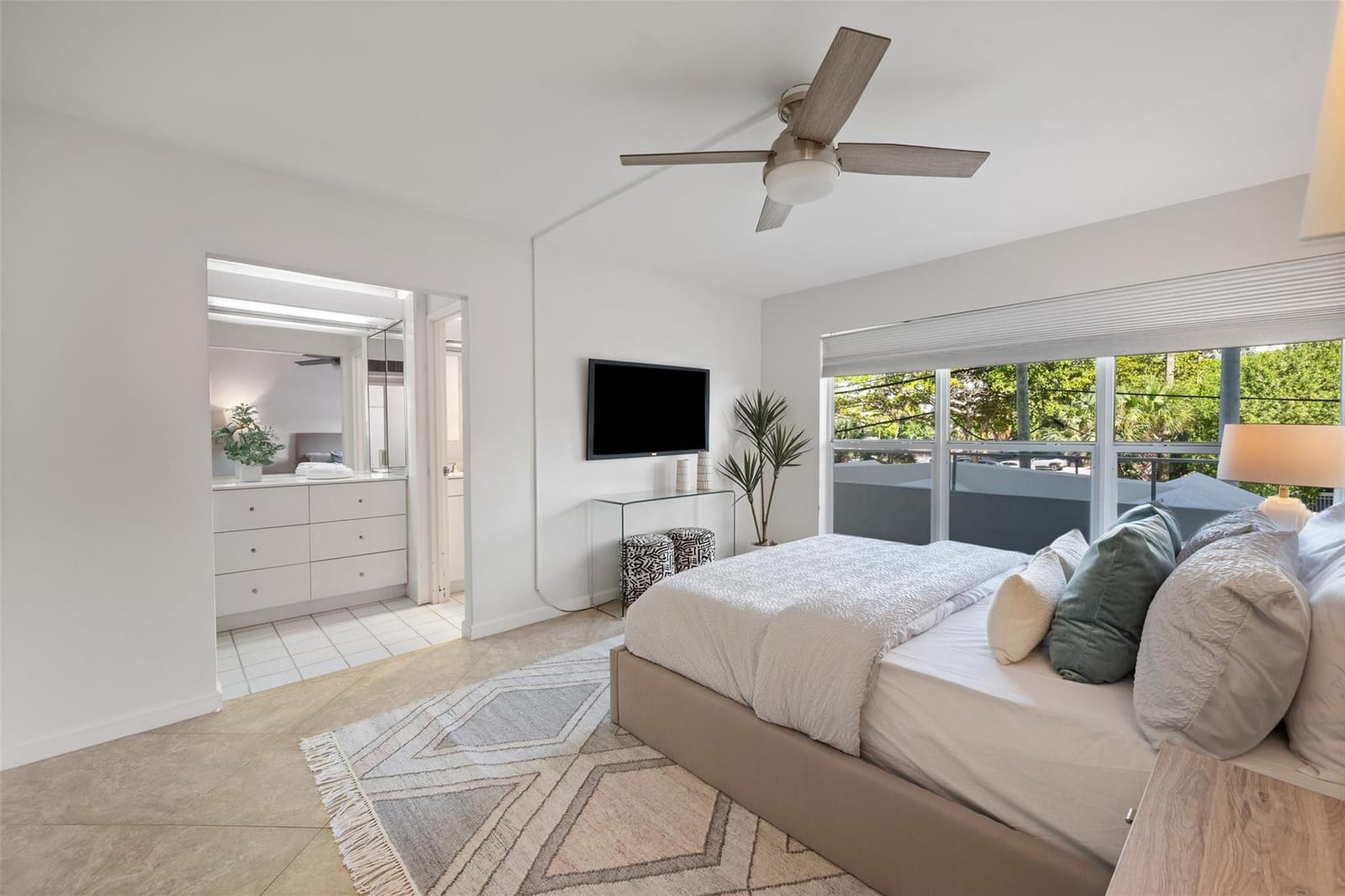 215 N Birch Road 2b, Fort Lauderdale, FL 33304 photo 22