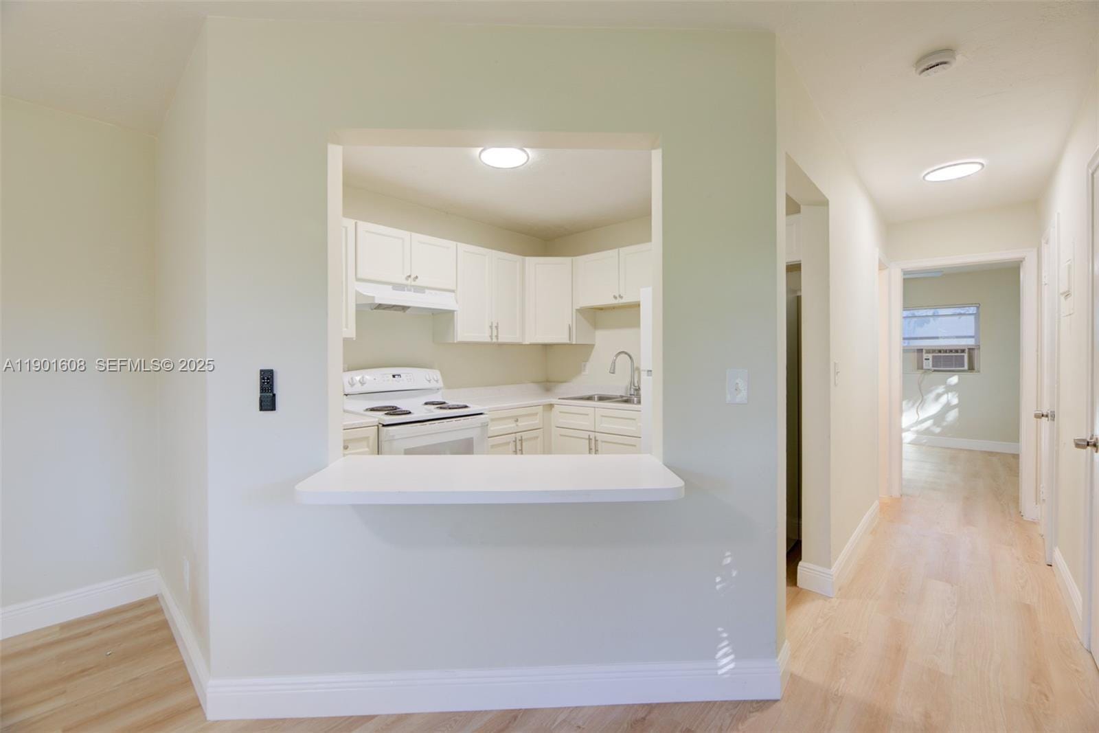 1880 NW 59th Way — photo 9
