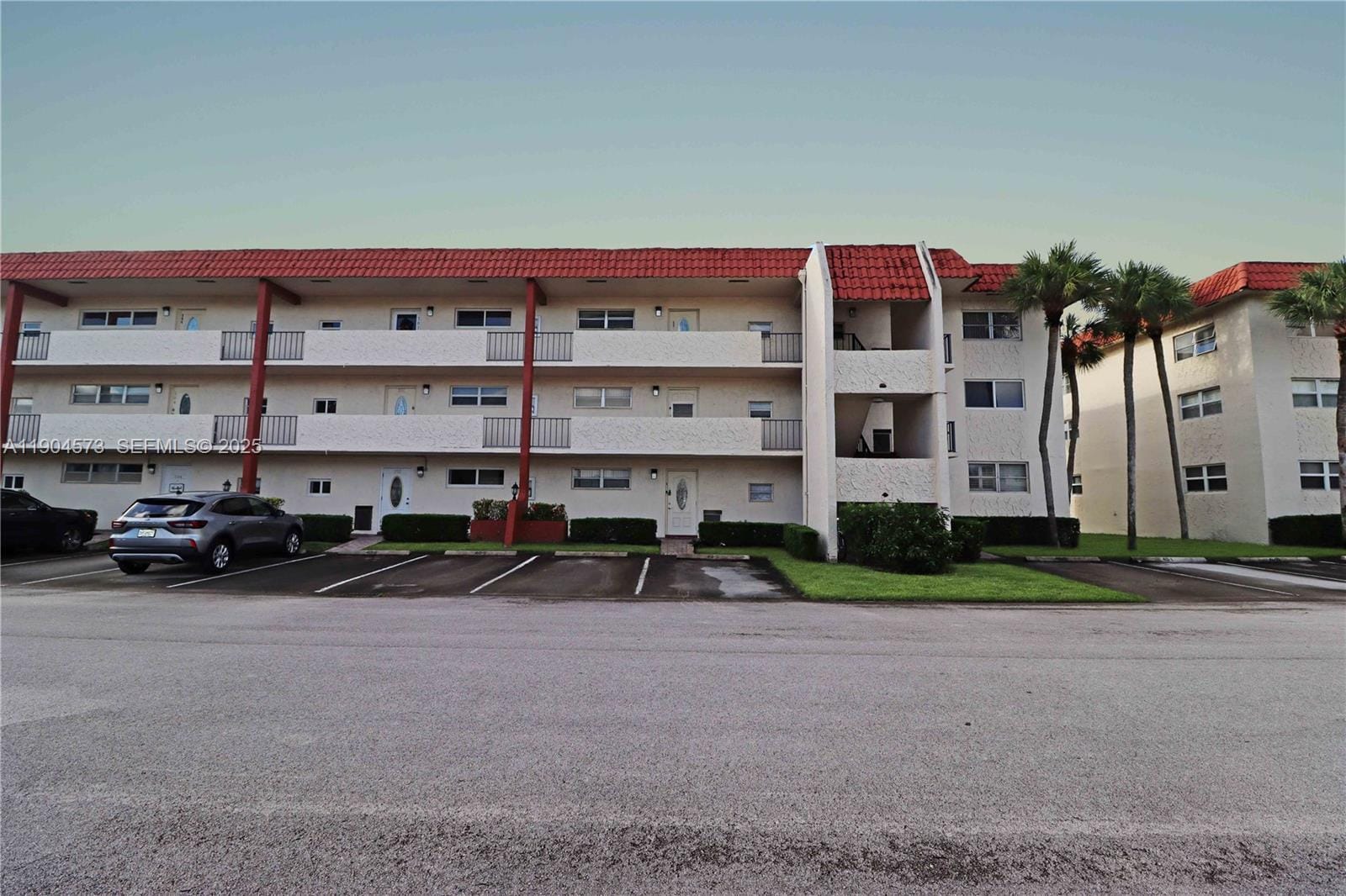 361 S Hollybrook Drive 102, Pembroke Pines, FL 33025 photo 2