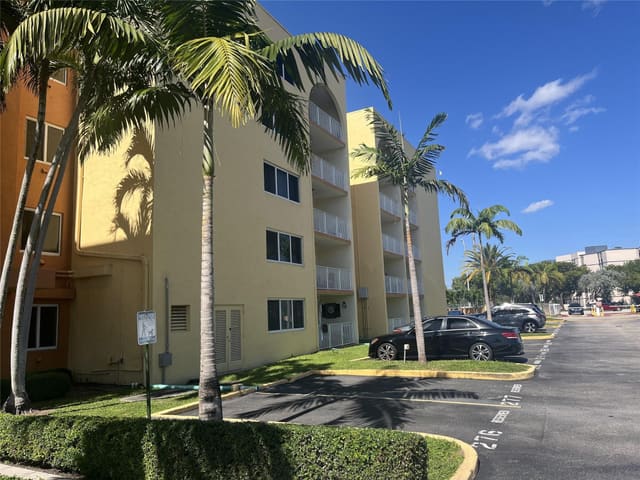 6990 NW 186th Street 205, sold in Coral Gate West Condo, Hialeah, FL