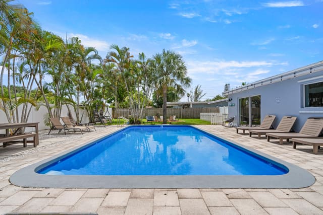 19165 SE Homewood Avenue, sold in Tropic Vista, Jupiter, FL