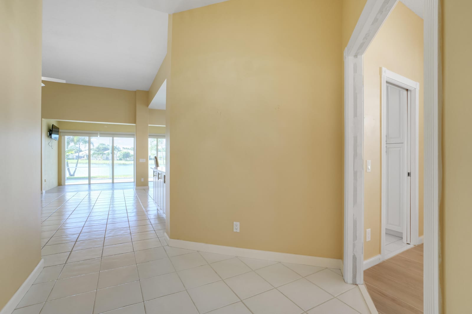 344 NW Bentley Circle, Port St. Lucie, FL 34986 photo 14