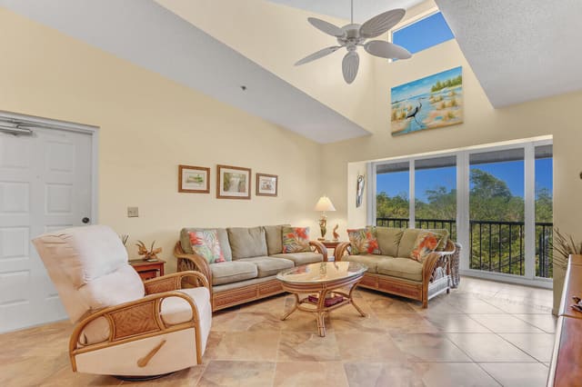 4484 NE Ocean Boulevard C3, sold in Jensen Beach Club Condo, Jensen Beach, FL