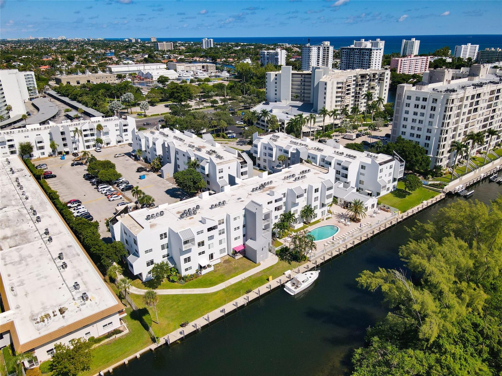 2840 NE 14th Street Causeway 304A, Pompano Beach, FL 33062 photo 14