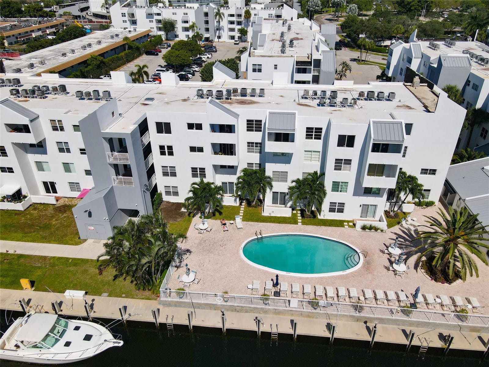 2840 NE 14th Street Causeway 304A, Pompano Beach, FL 33062 photo 18