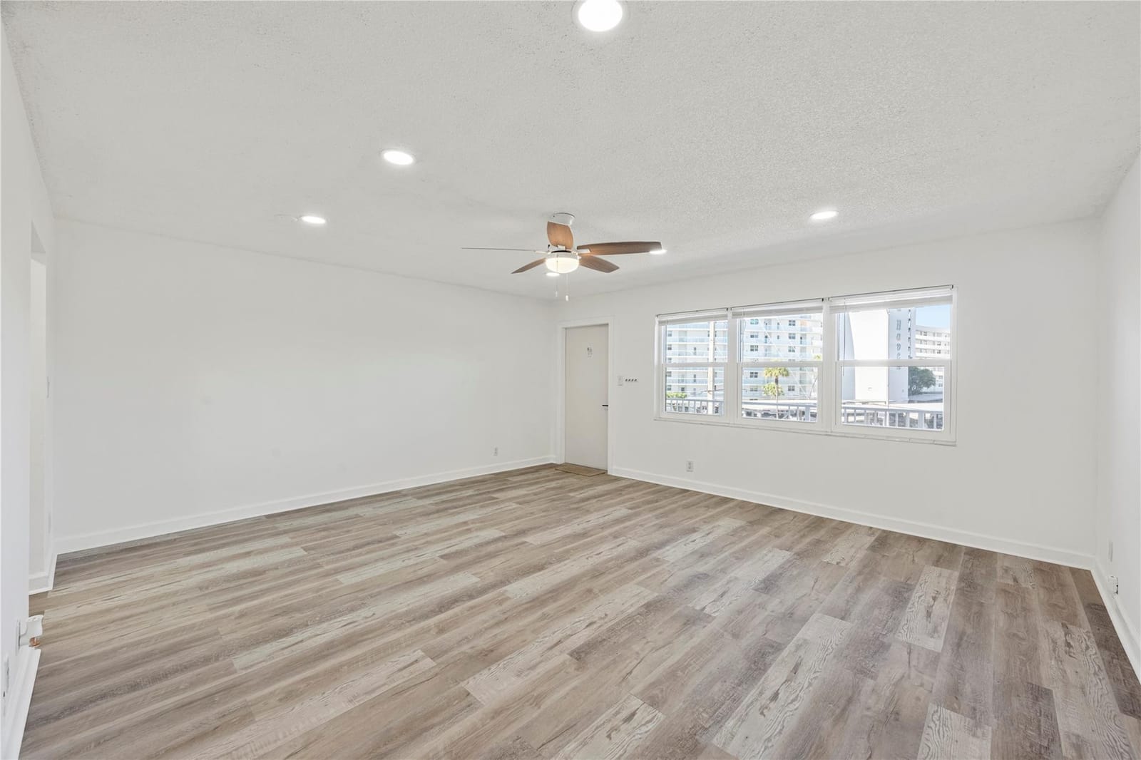 2840 NE 14th Street Causeway 304A, Pompano Beach, FL 33062 photo 25