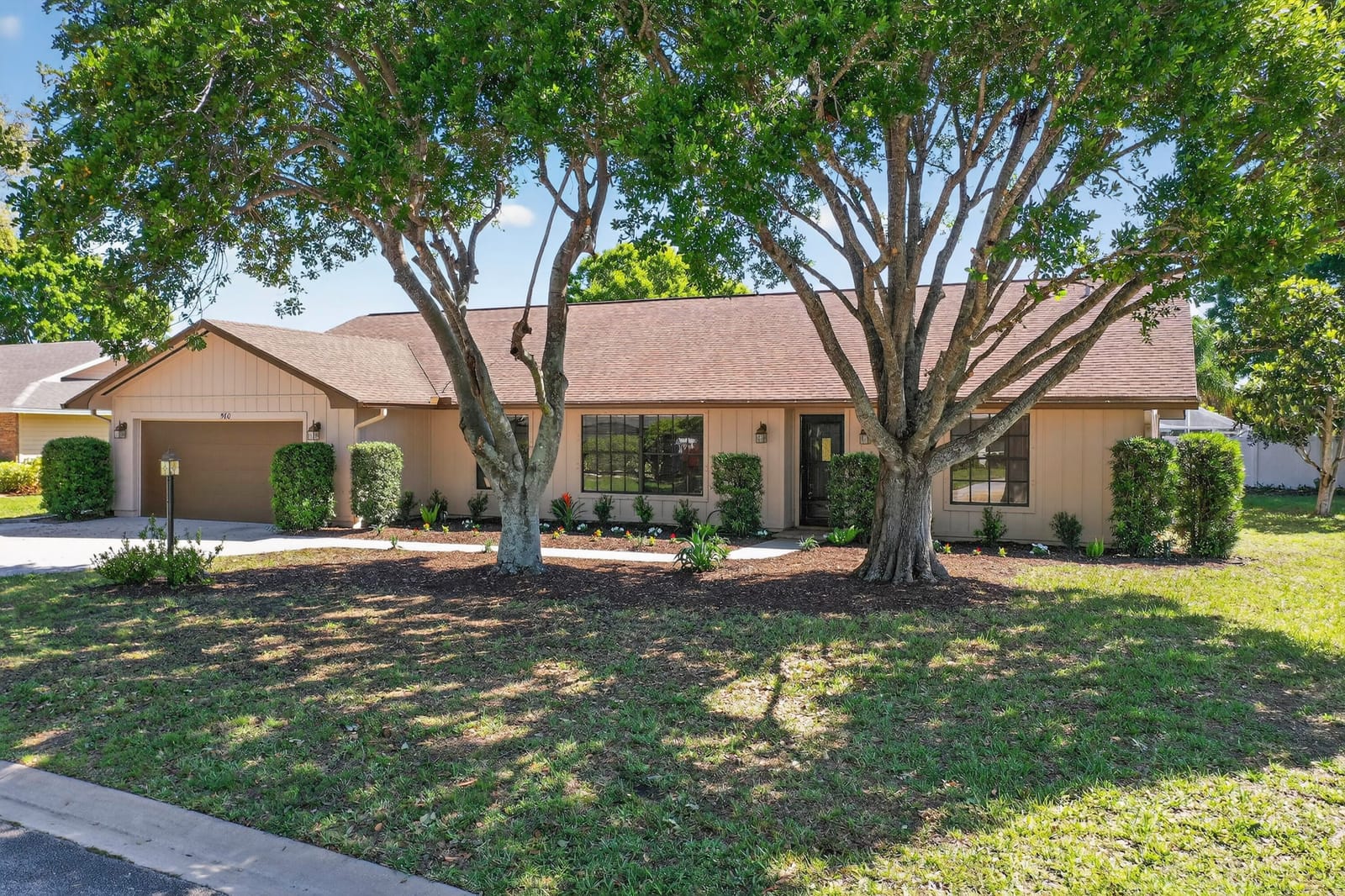 560 W Forest Trail, Vero Beach, FL 32962