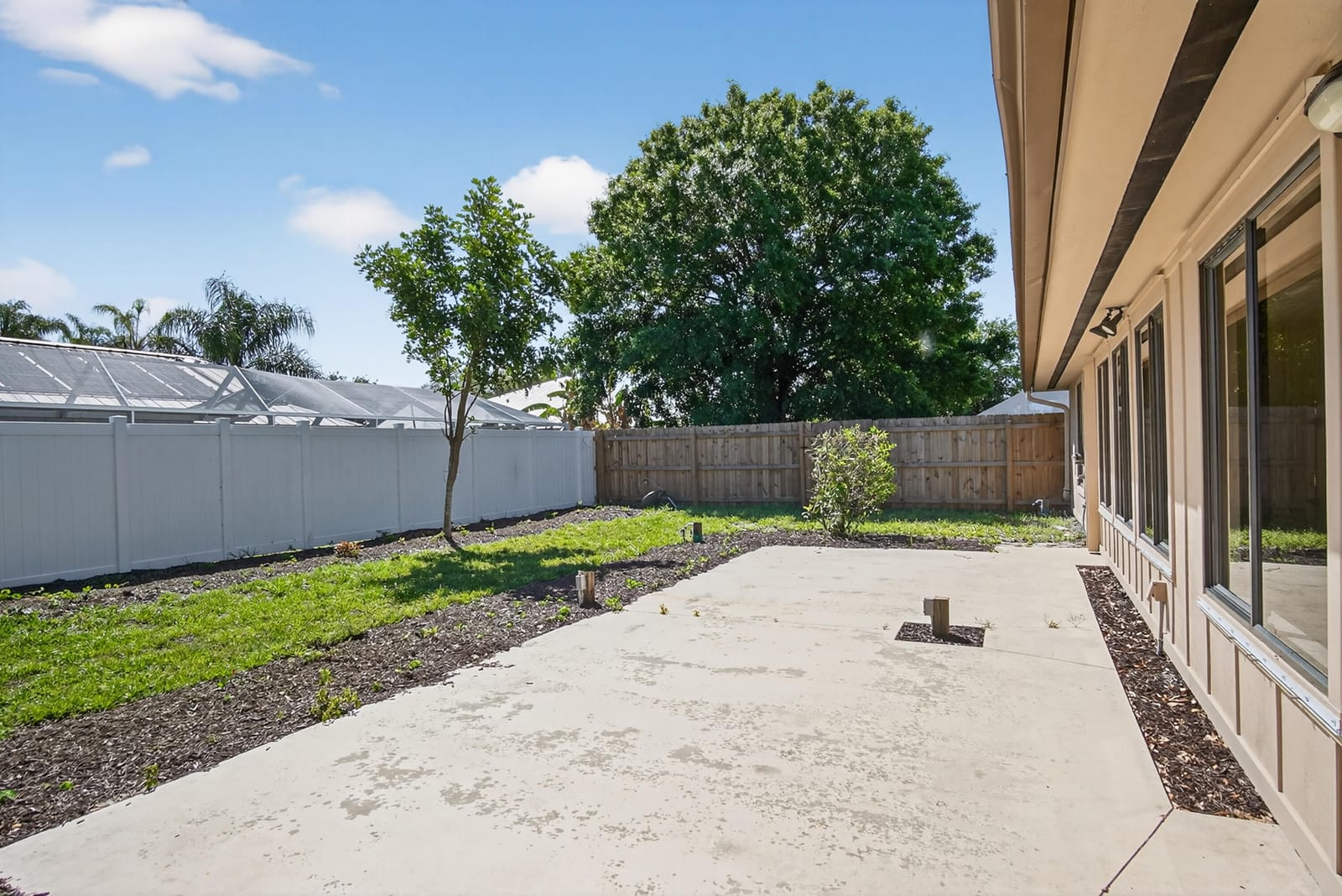 560 W Forest Trail, Vero Beach, FL 32962 photo 24