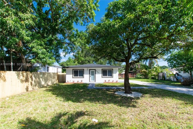 7701 NW 16th Avenue, Miami, FL 33147