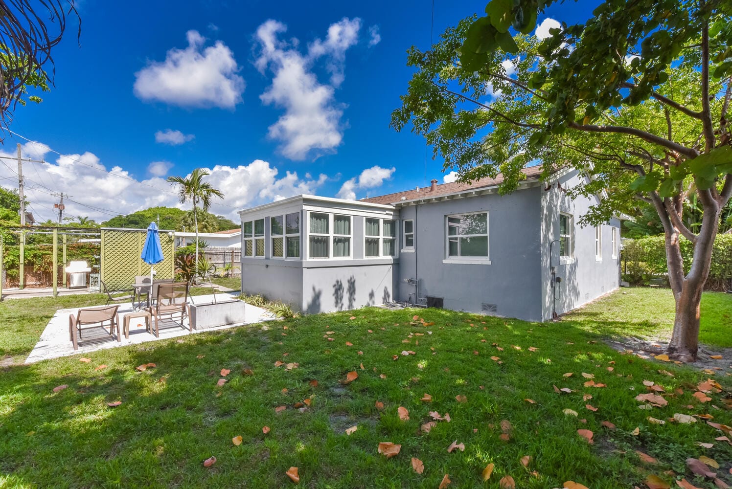 340 Russlyn Drive — photo 6