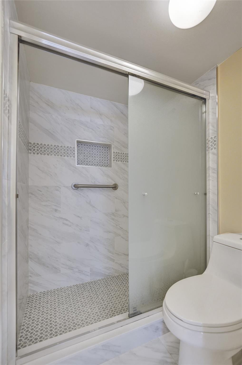 900 Colony Point Circle 221 — photo 12