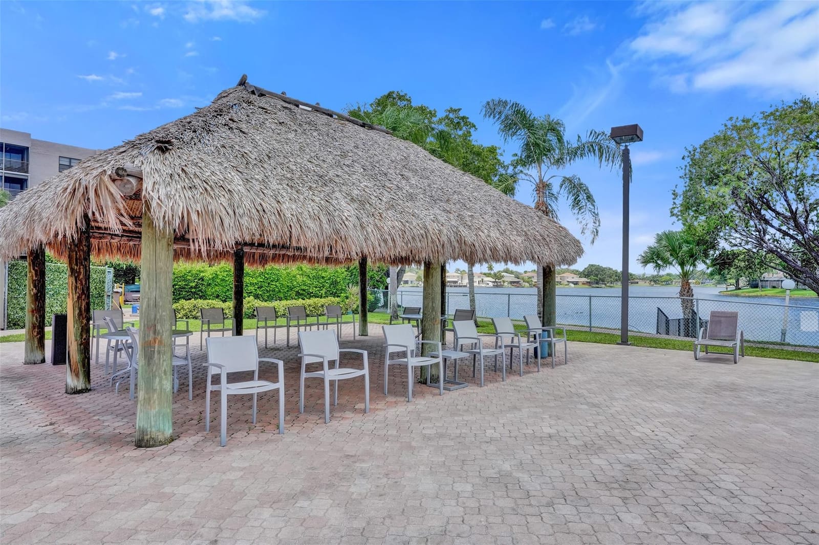 900 Colony Point Circle 221, Pembroke Pines, FL 33026 photo 24