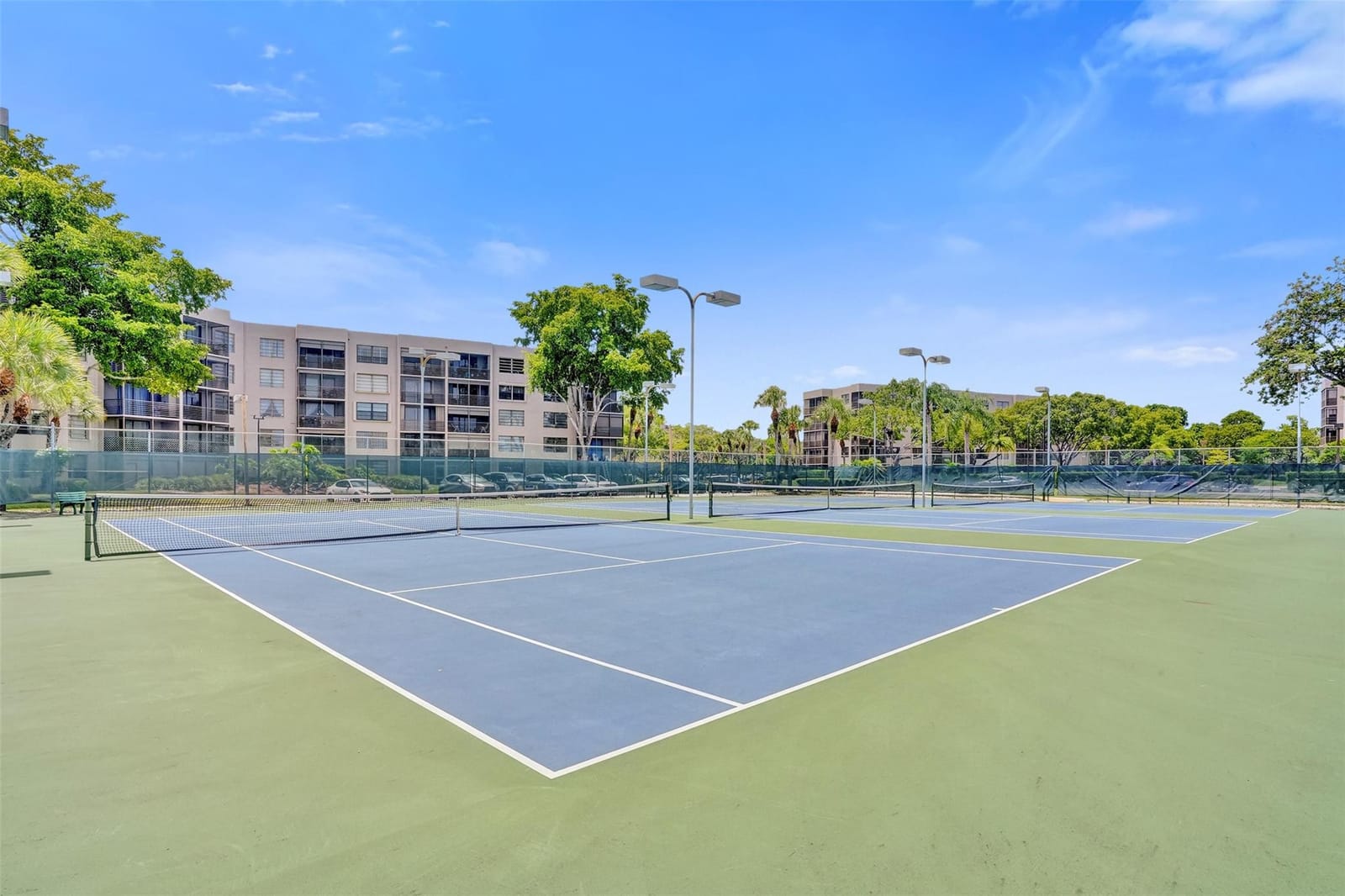 900 Colony Point Circle 221, Pembroke Pines, FL 33026 photo 25