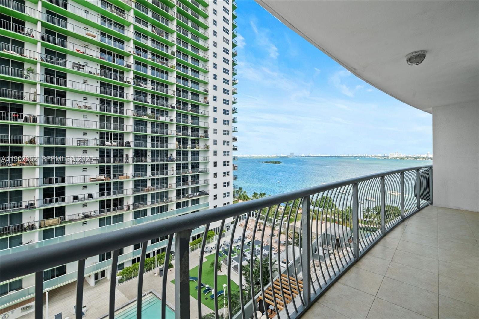1750 N Bayshore Drive 1705, Miami, FL 33132 photo 14