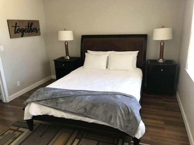 6200 NE 22nd Way 305, sold in Imperial Village, Fort Lauderdale, FL