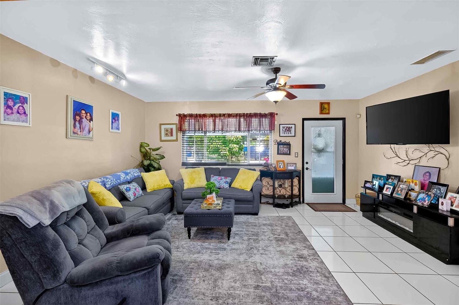 7944 Lasalle Boulevard, Miramar, FL 33023 photo 13