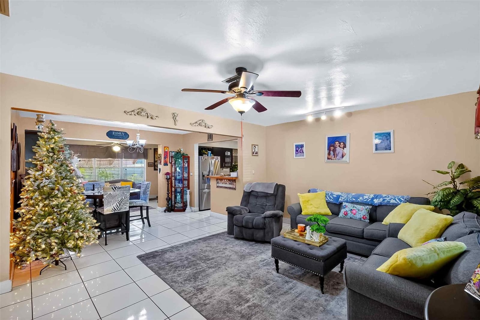 7944 Lasalle Boulevard, Miramar, FL 33023 photo 28