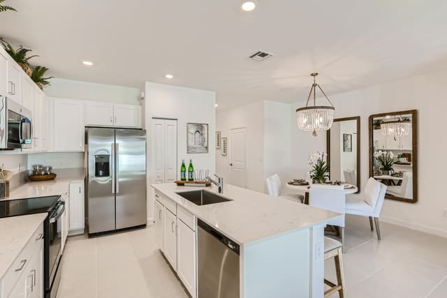 822 SE Grovebush Lane, sold in Veranda, Port St Lucie, FL