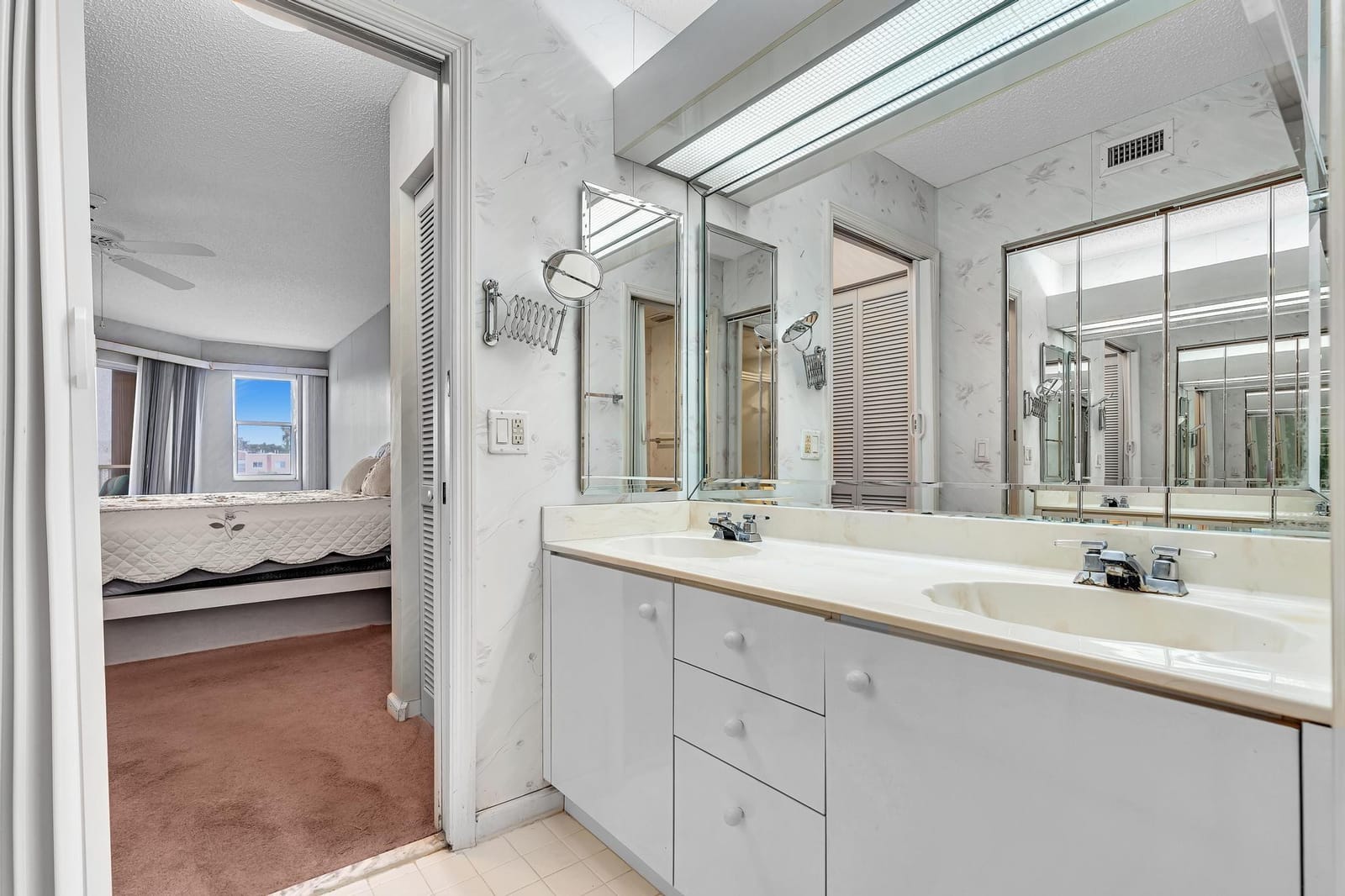 7377 Granville Drive 311, Fort Lauderdale, FL 33321 photo 28