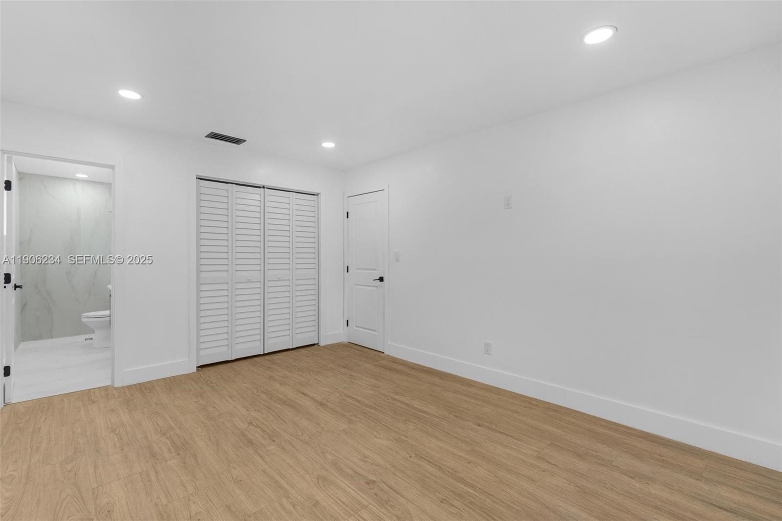 4020 N 67th Avenue, Hollywood, FL 33024 photo 12