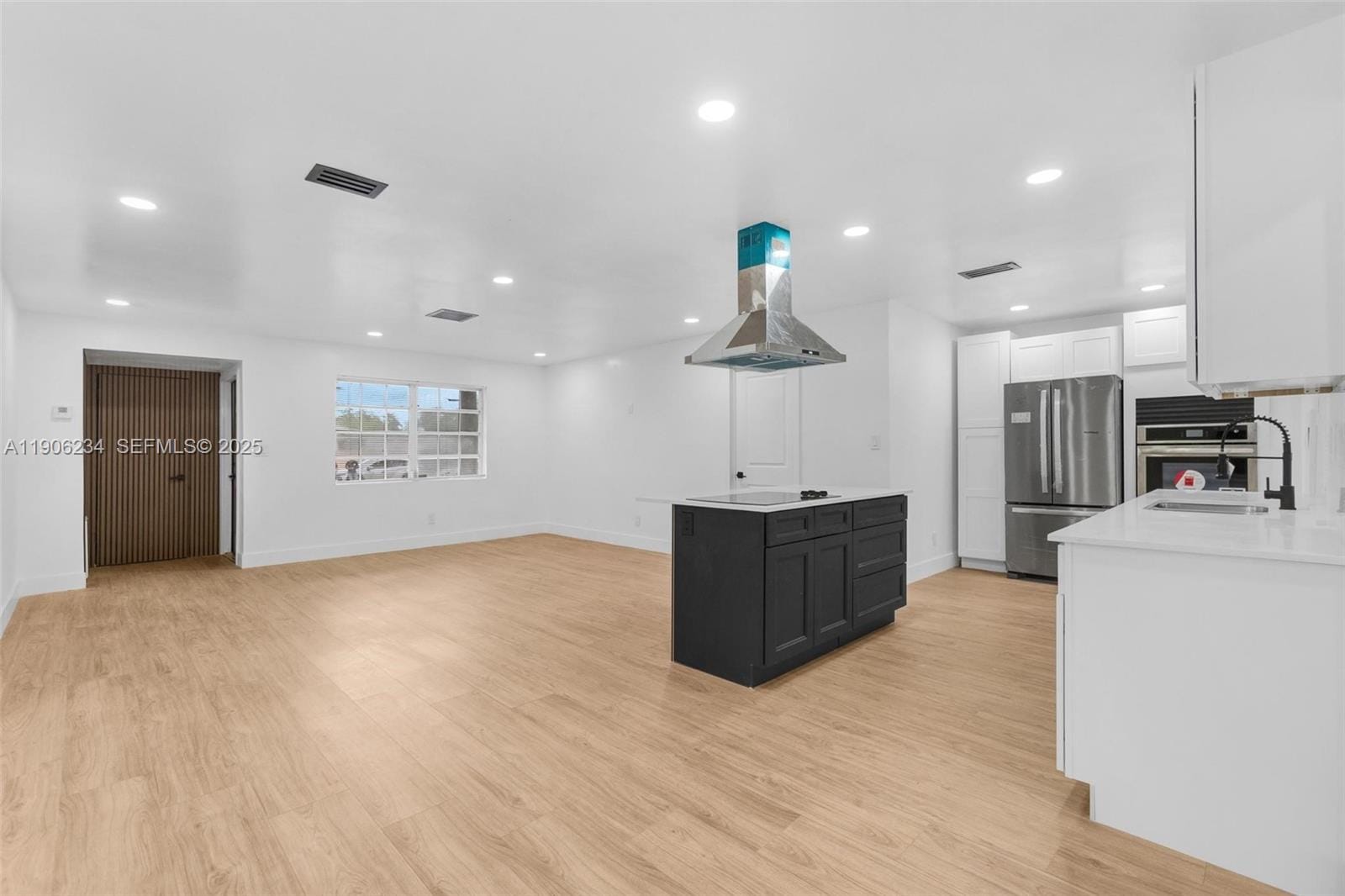 4020 N 67th Avenue, Hollywood, FL 33024 photo 8