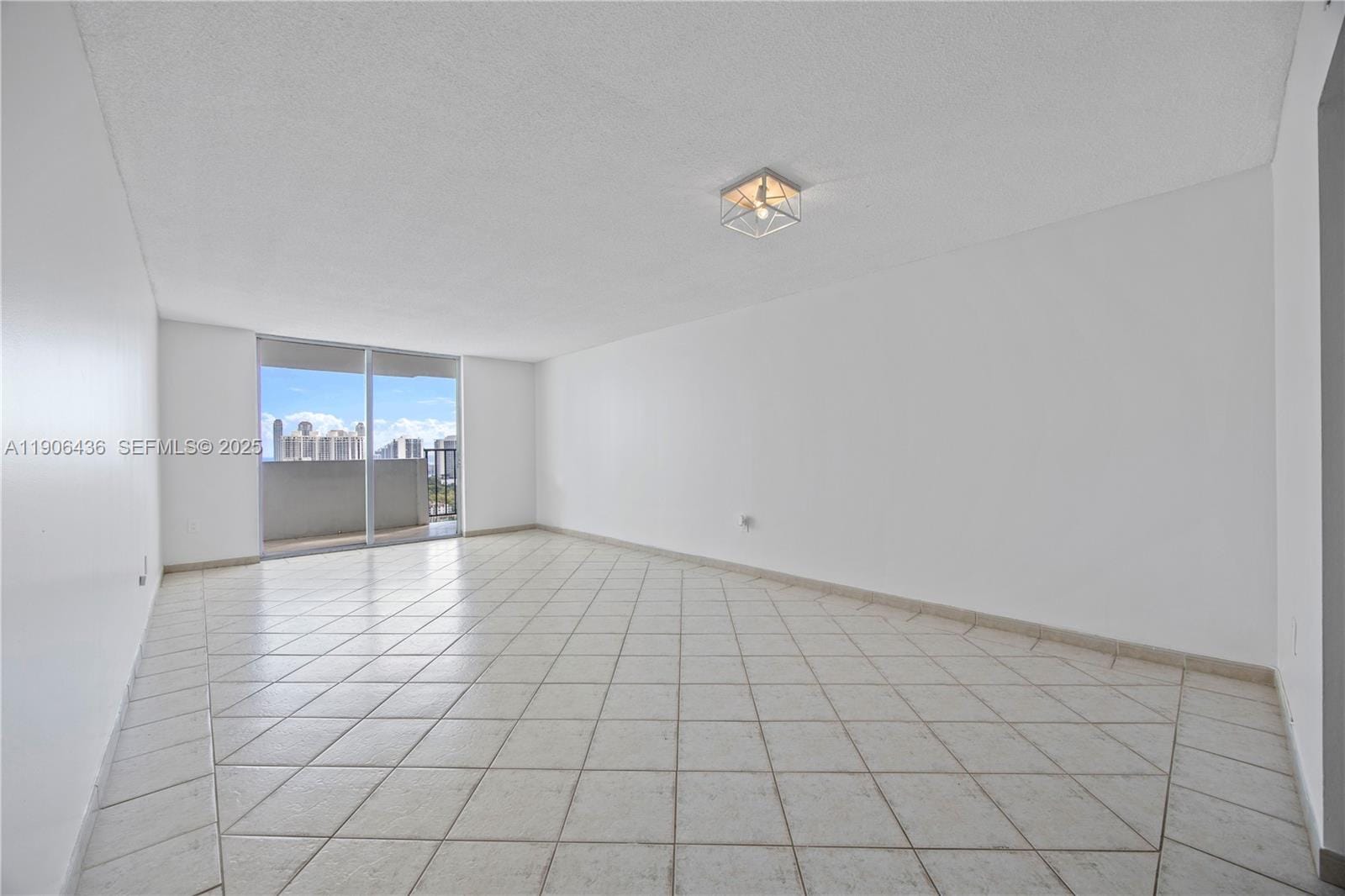 2750 NE 183rd Street 2601 — photo 12
